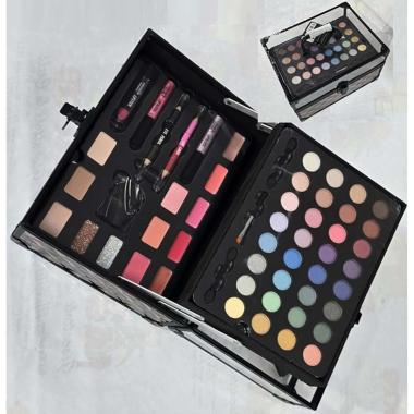 Beauty Box Black